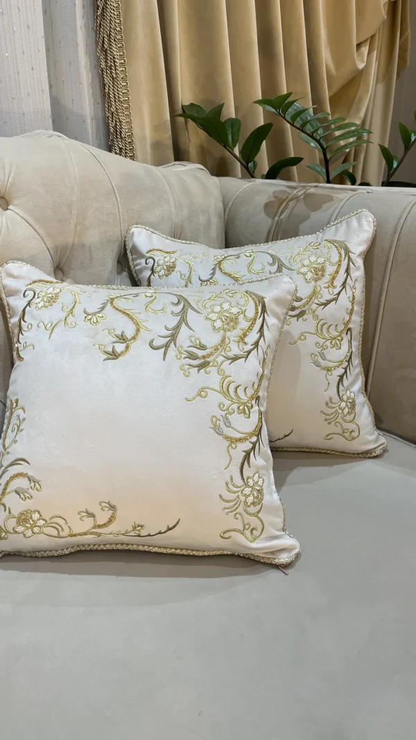 کاور کوسن مدل گلبرگ - کرم شیری - تی بی جی هوم TBG Home