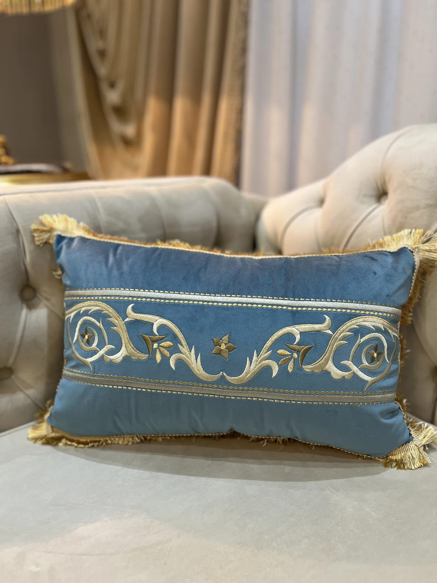 کاور کوسن مدل نوار مستطیلی کاور کوسن مدل نوار مستطیلی - آبی درباری - تی بی جی هوم TBG Home